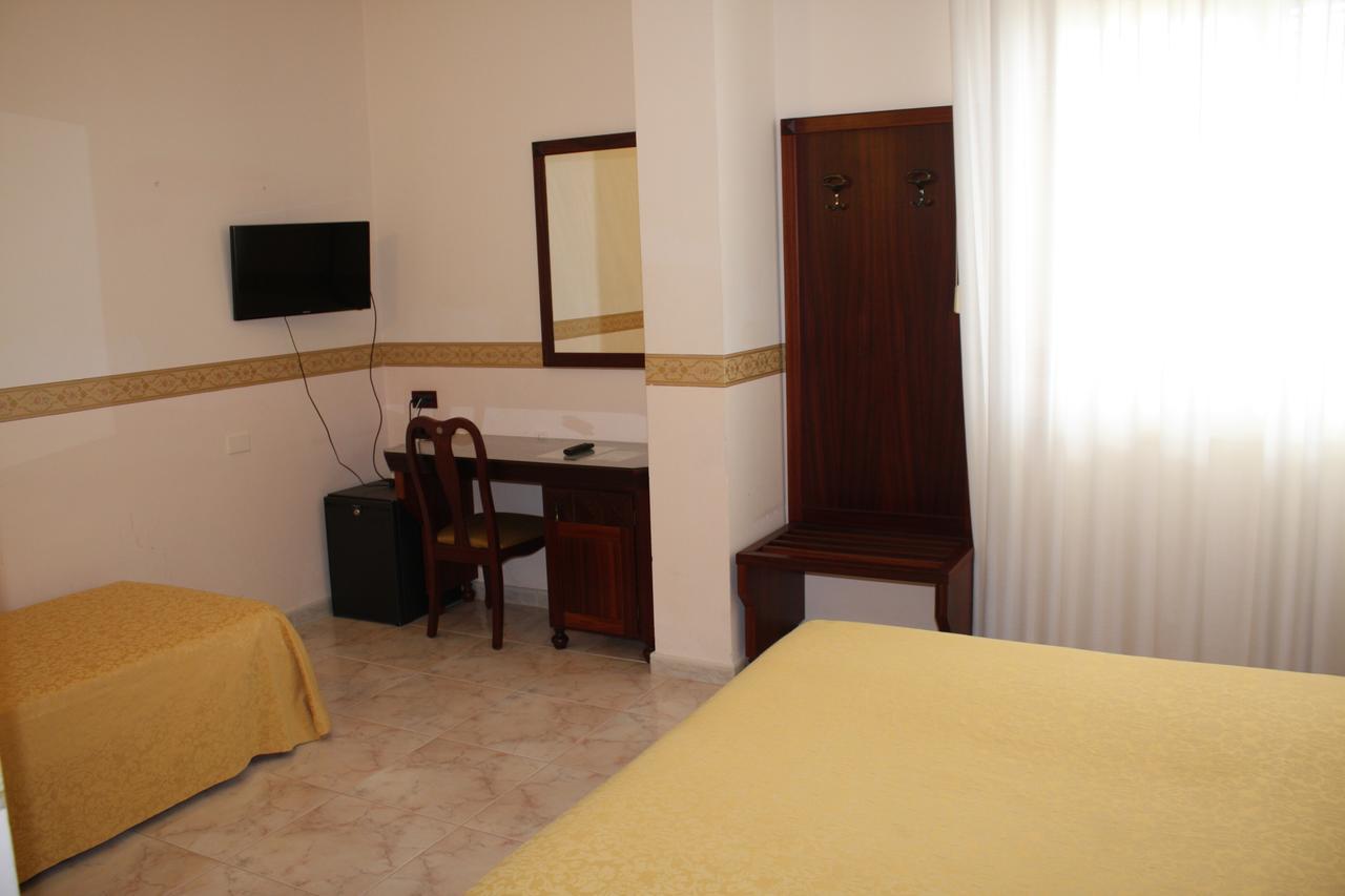 Grand Hotel Degli Angeli San Giovanni Rotondo Bagian luar foto